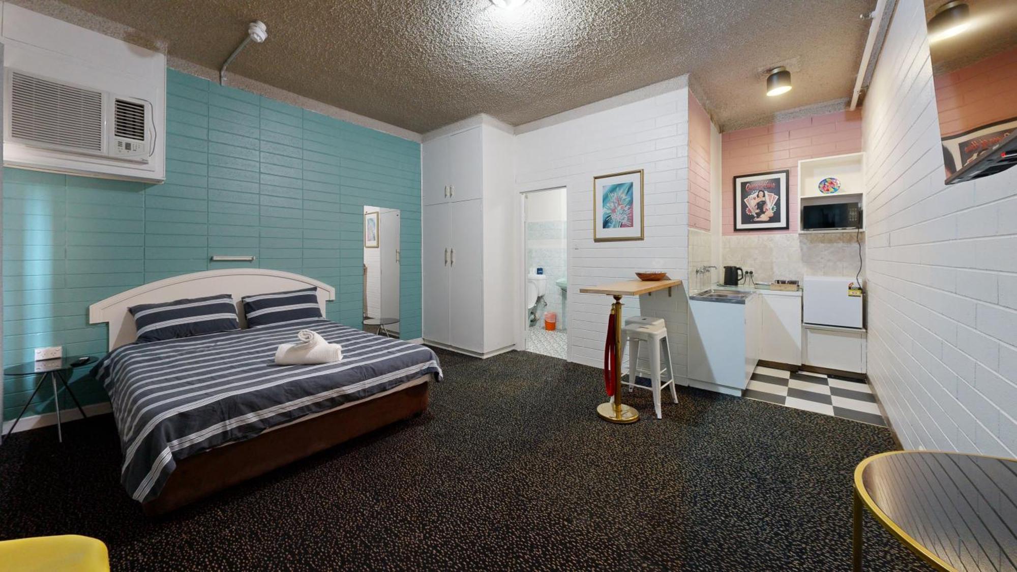 West End Motel & Backpackers Adelaide Exterior foto
